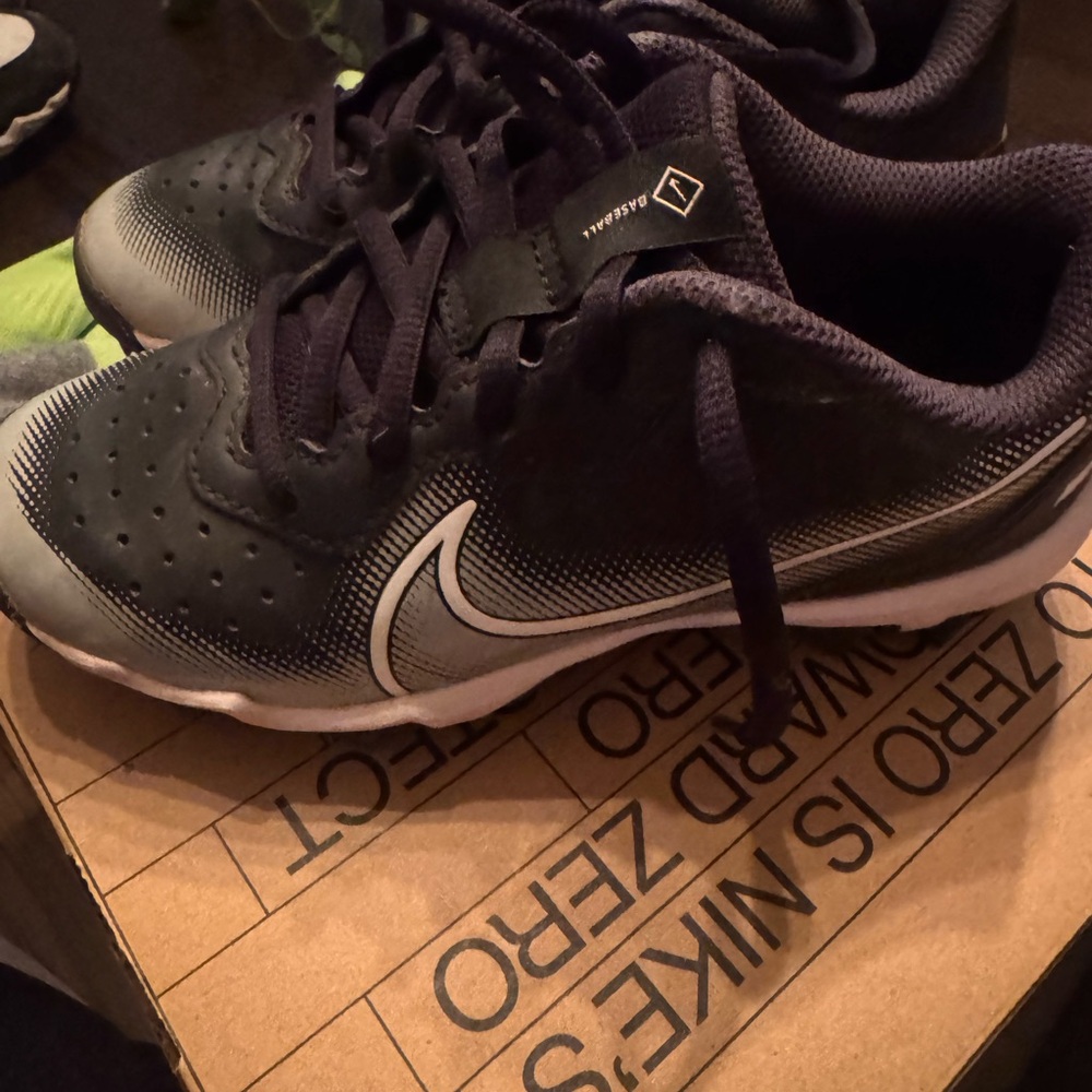 Nike Alpha Huarache 4 Kystn BG in Black and White Baseball Cleats